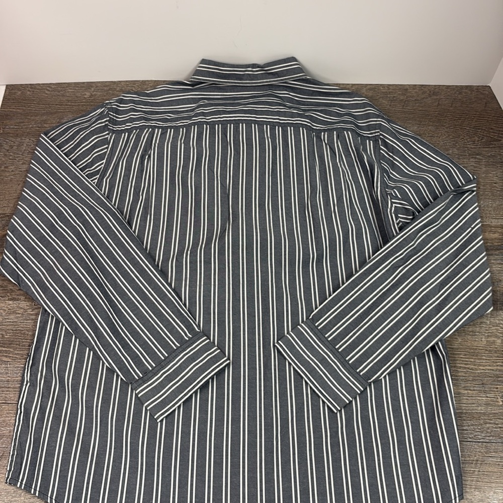 NEW Calvin Klein Men’s Easy Relaxed Fit Casual Long Sleeve Shirt -Dark Sapphire - Picture 3 of 10